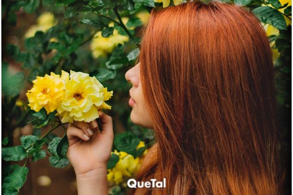 Strawberry blonde: el tono entre pelirrojo y rubio y ¡las famosas que lo llevan!